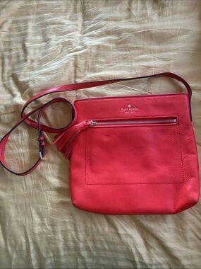 Kate Spade New York Leather Crossbody Bag (orange)
